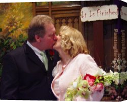 The Kiss Canvas Paintings - the Kiss 2014 by Unknown Artist