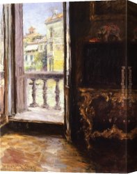 William Merritt Chase Canvas Paintings - Venetian Balcony by William Merritt Chase